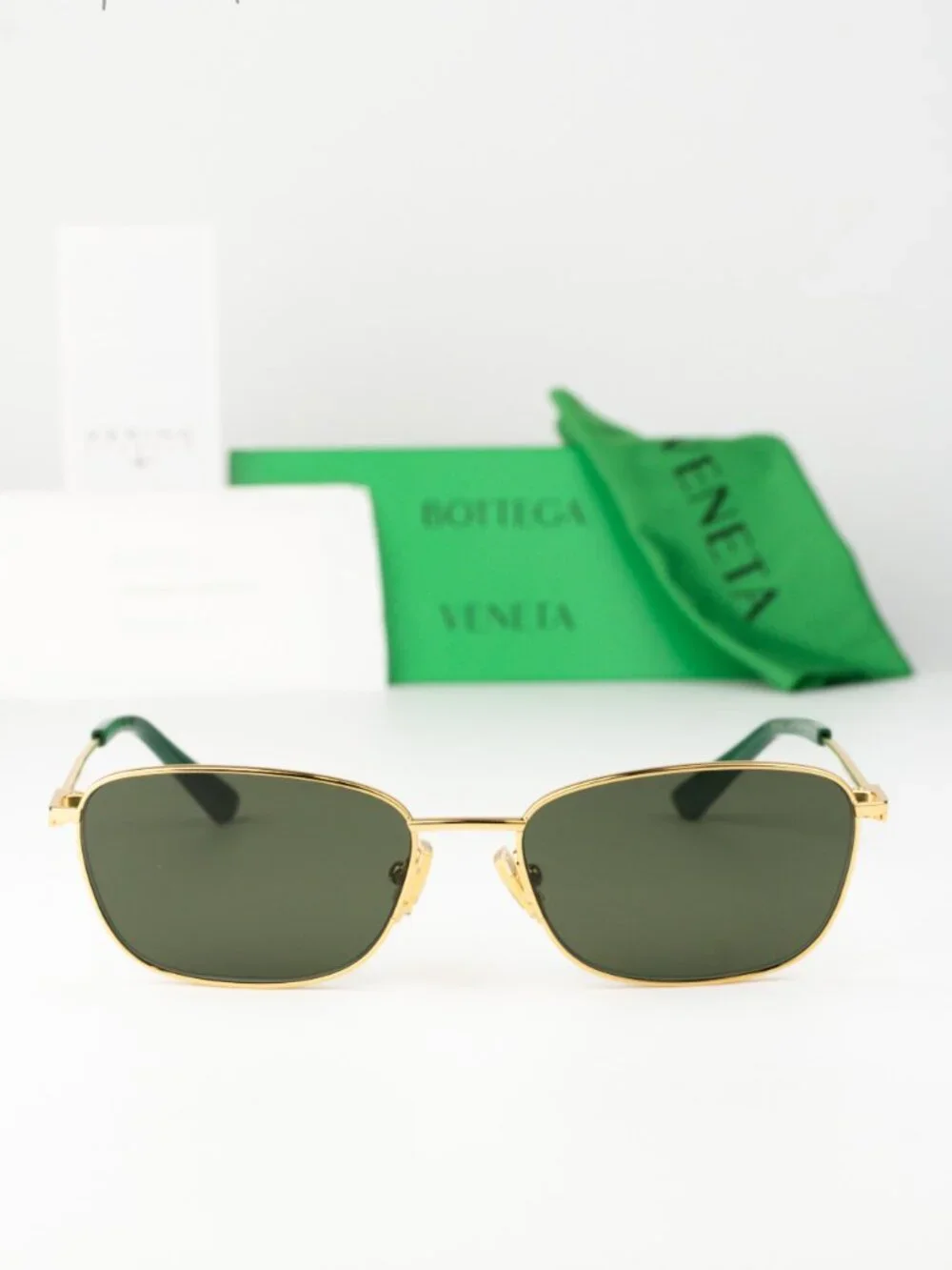 Bottega Veneta Men Sunglasses Gold Green Rectangle BV1300S 002 NEW AUTHENTIC
